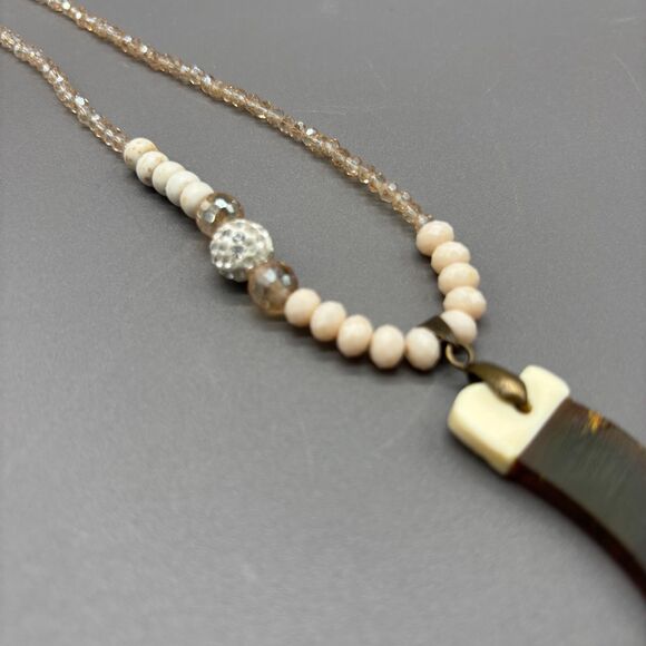 Lenora Dame Horn & Bone Claw Pendant Necklace Faceted Pink Glass Beads 18KGP USA - Picture 4 of 13